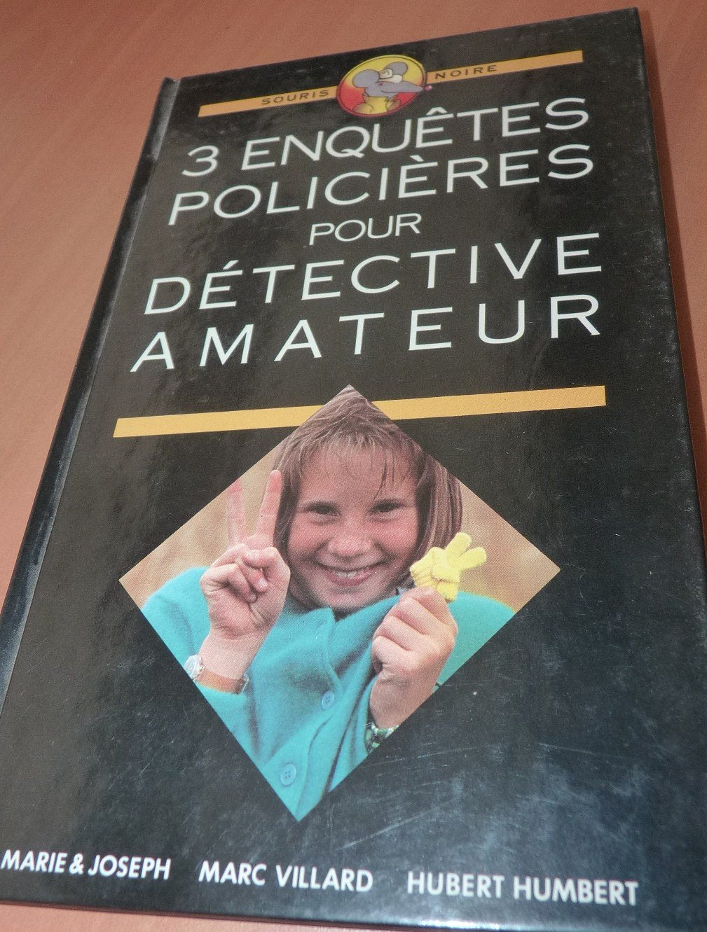 3 enquêtes policières pour détective amateur book