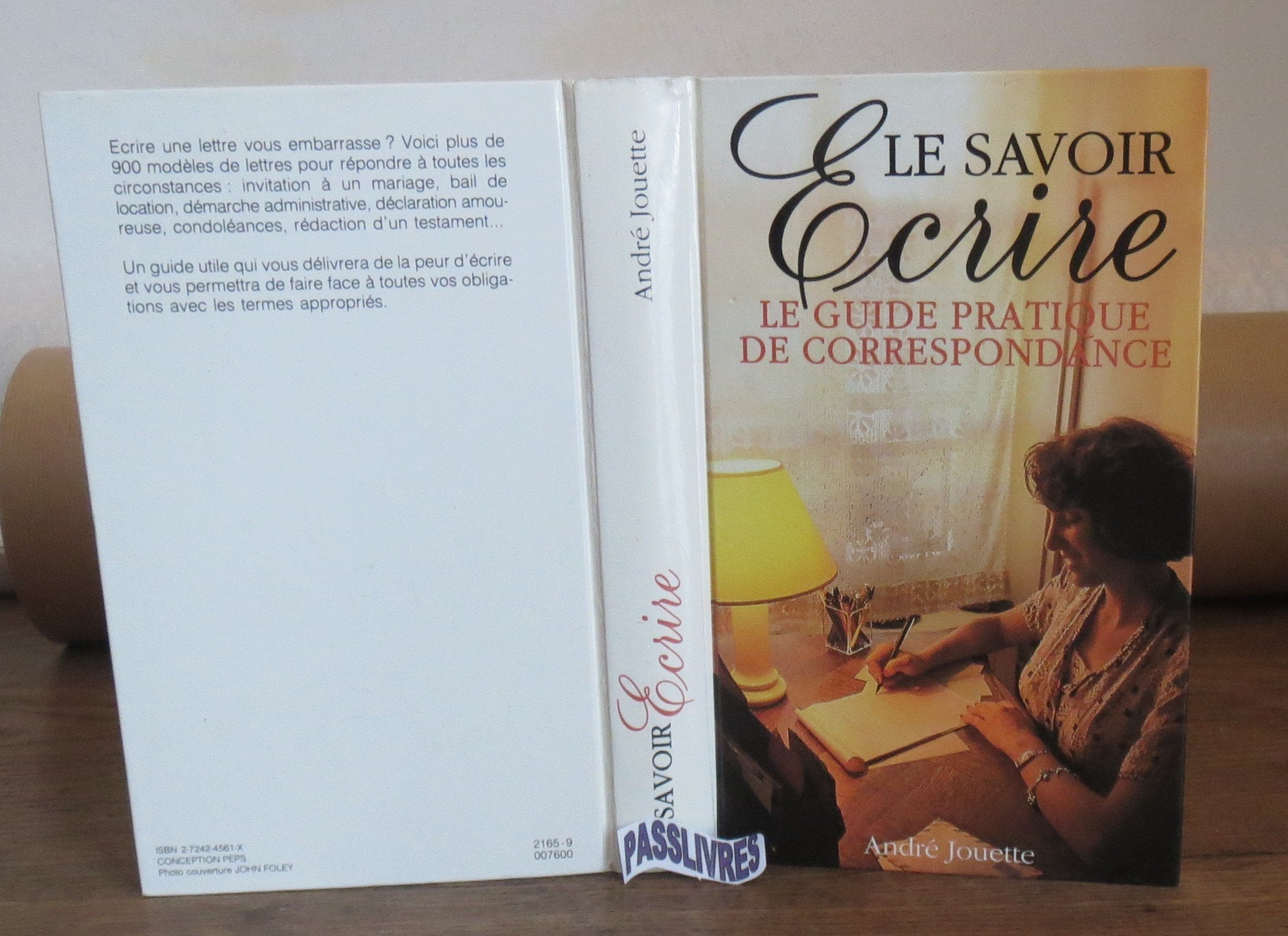 Le Savoir-écrire: Guide pratique de la correspondance book