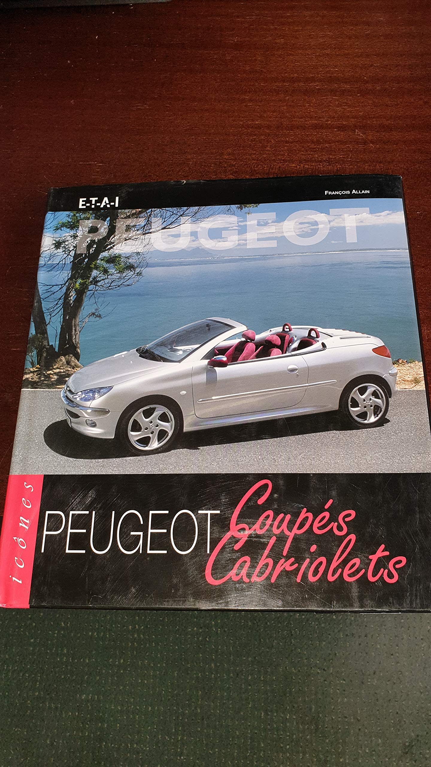 Peugeot Coupes Cabriolets Leisure & Fun