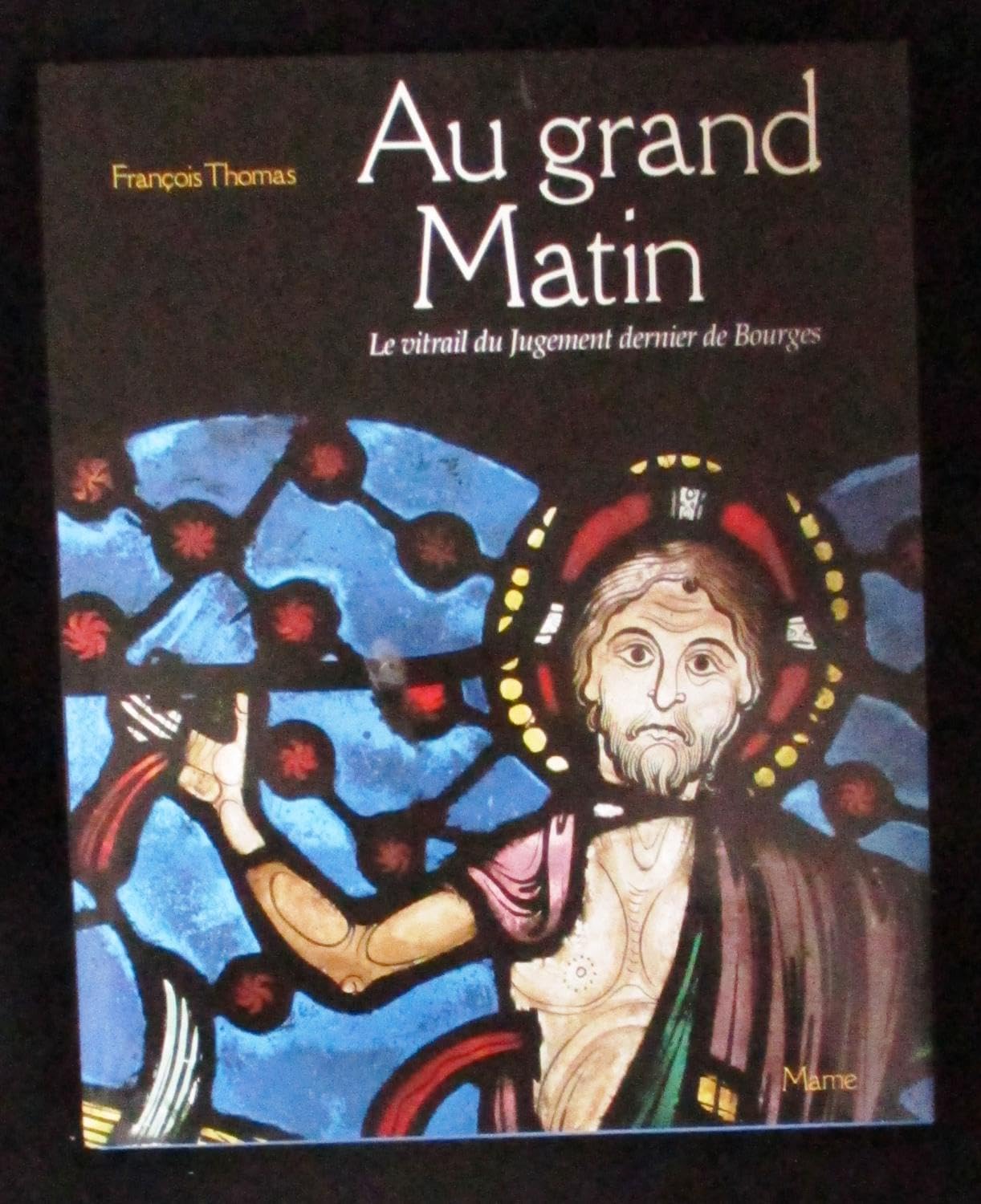Au grand matin, le vitrail du jugement dernier de Bourges Religion & Esotericism