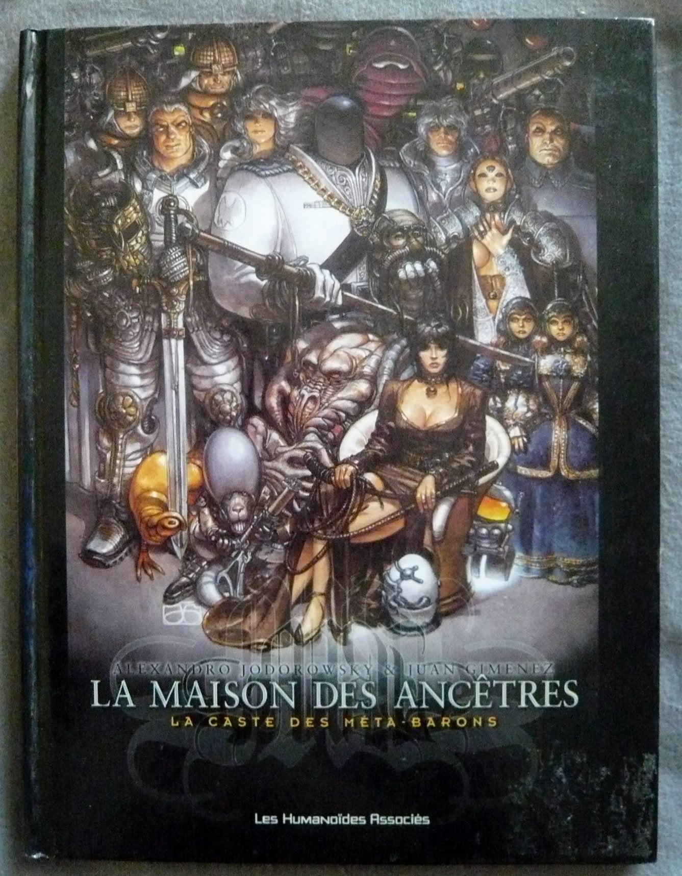 La Caste des méta-barons : La maison des ancêtres (Hors-série) book