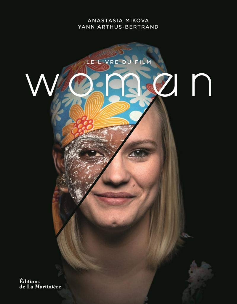 Woman: Le Livre du film Politics & History