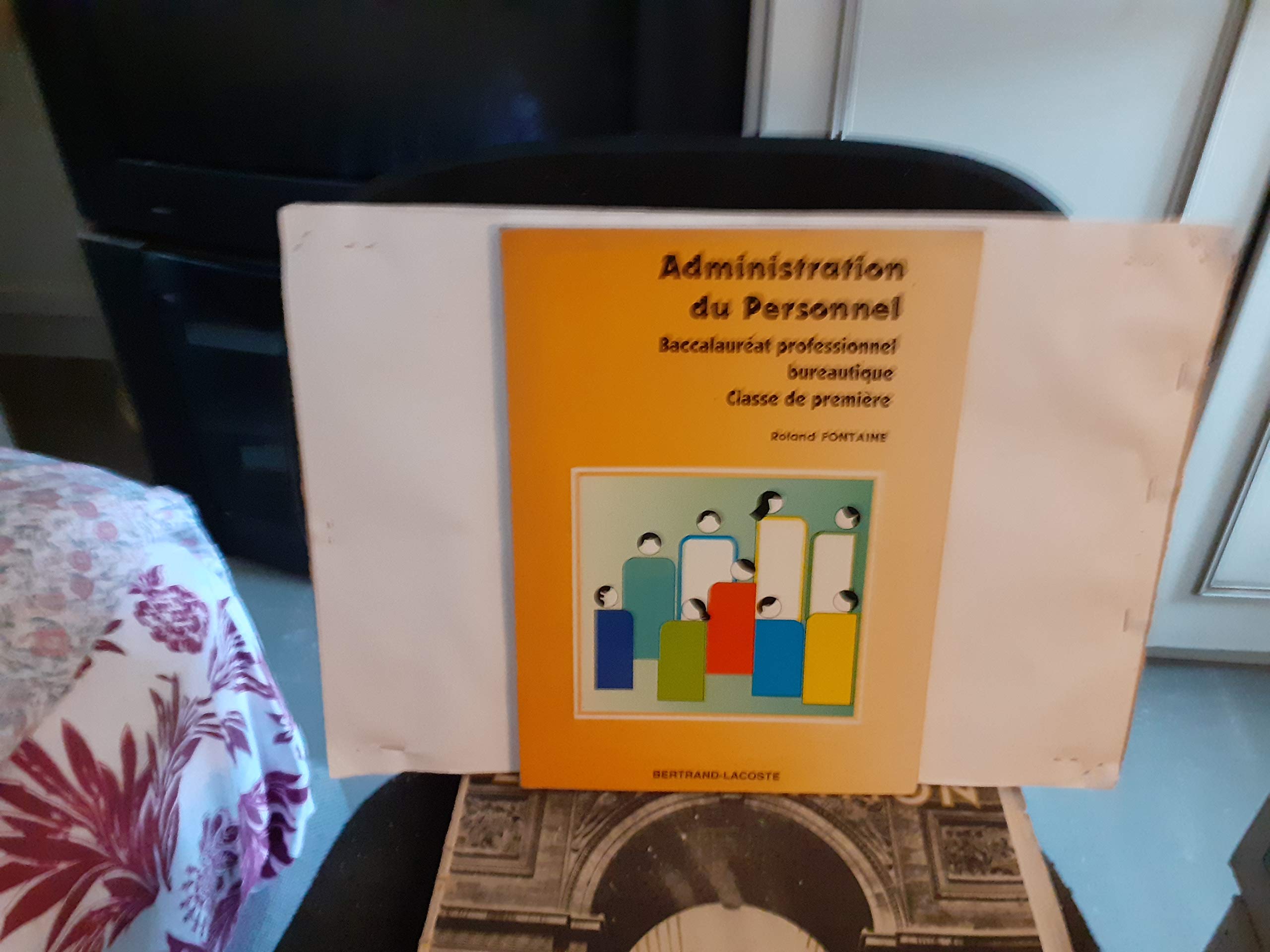 ADMINISTRATION DU PERSONNEL 1 BAC P C-5 Books