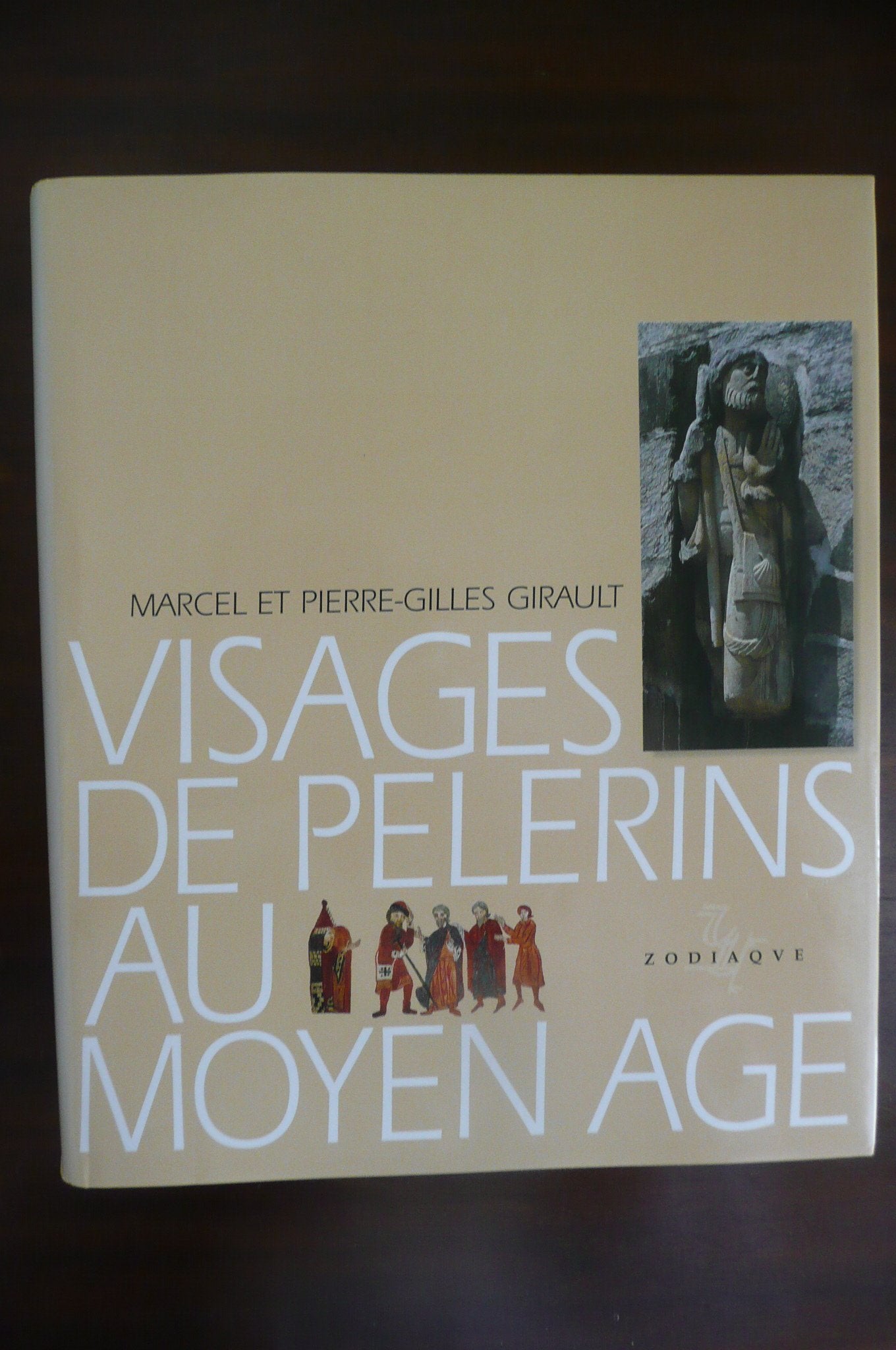 Les visages de pélerins au Moyen-Âge book