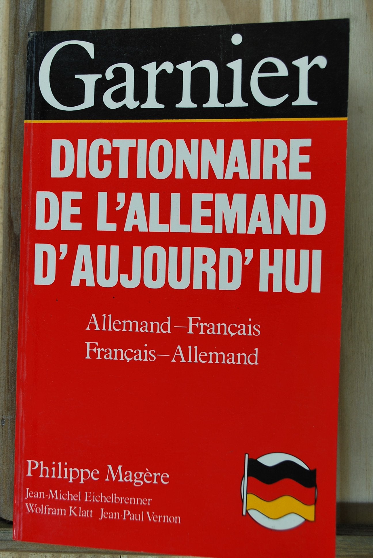 Dictionnaire de l'allemand d'aujourd'hui : allemand-français, français-allemand Books