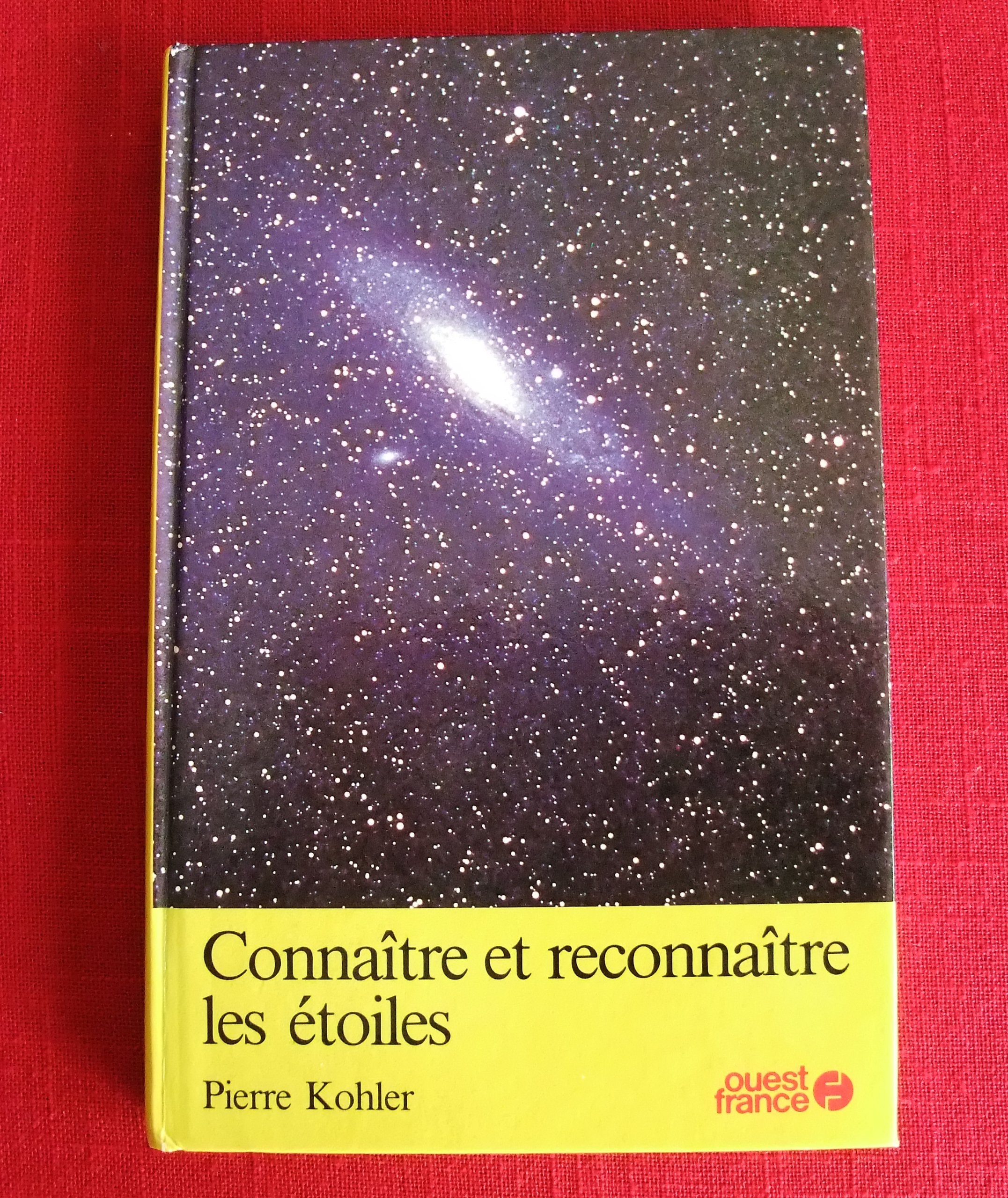 ETOILES/CONNAITRE ET RECONNAITRE LES book