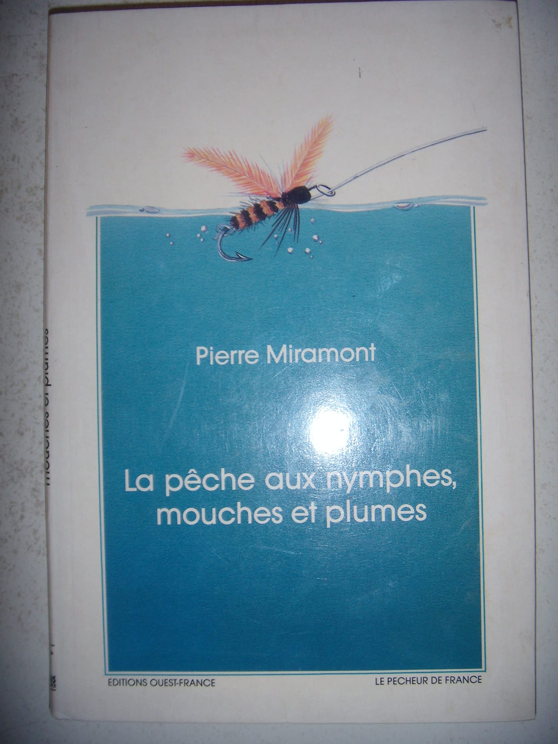 La Pêche aux nymphes, mouches et plumes Books