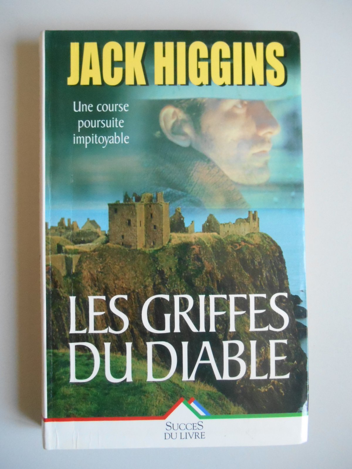 Griffes du Diable (les) book