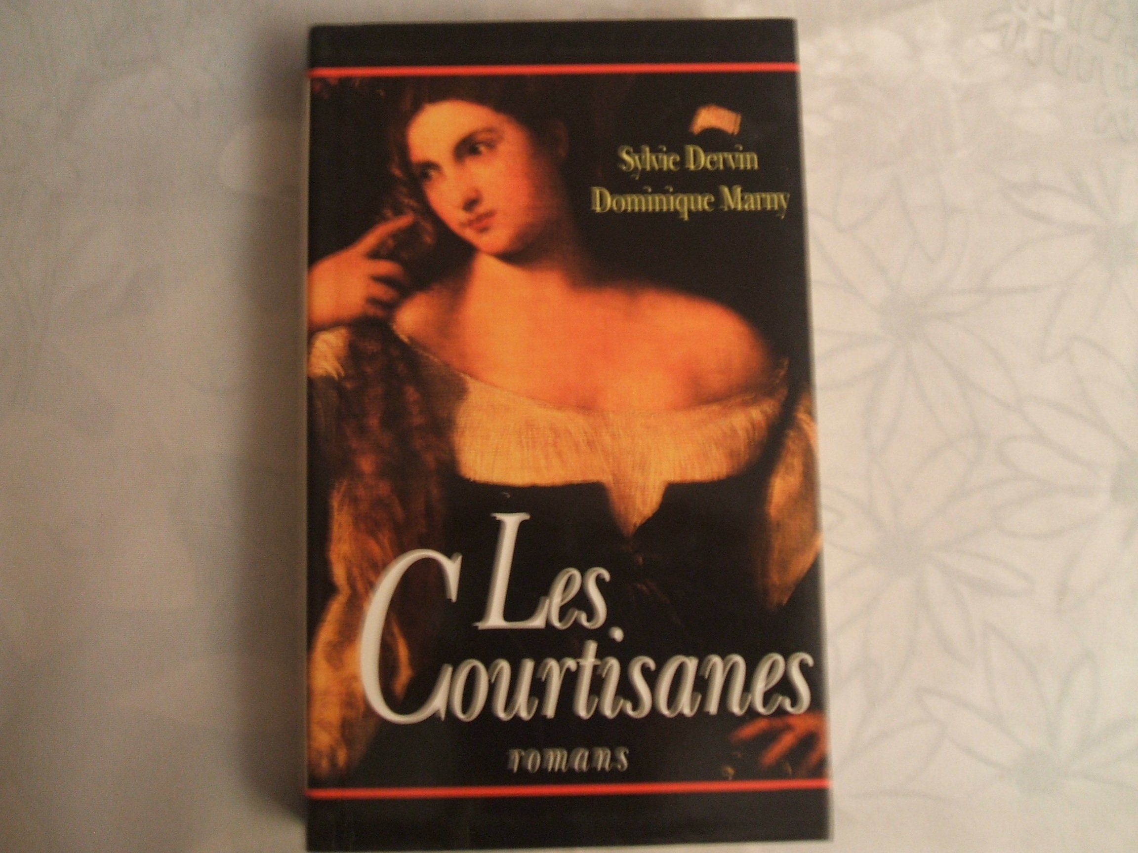 Les courtisanes : Romans (Cercle maxi-livres) book