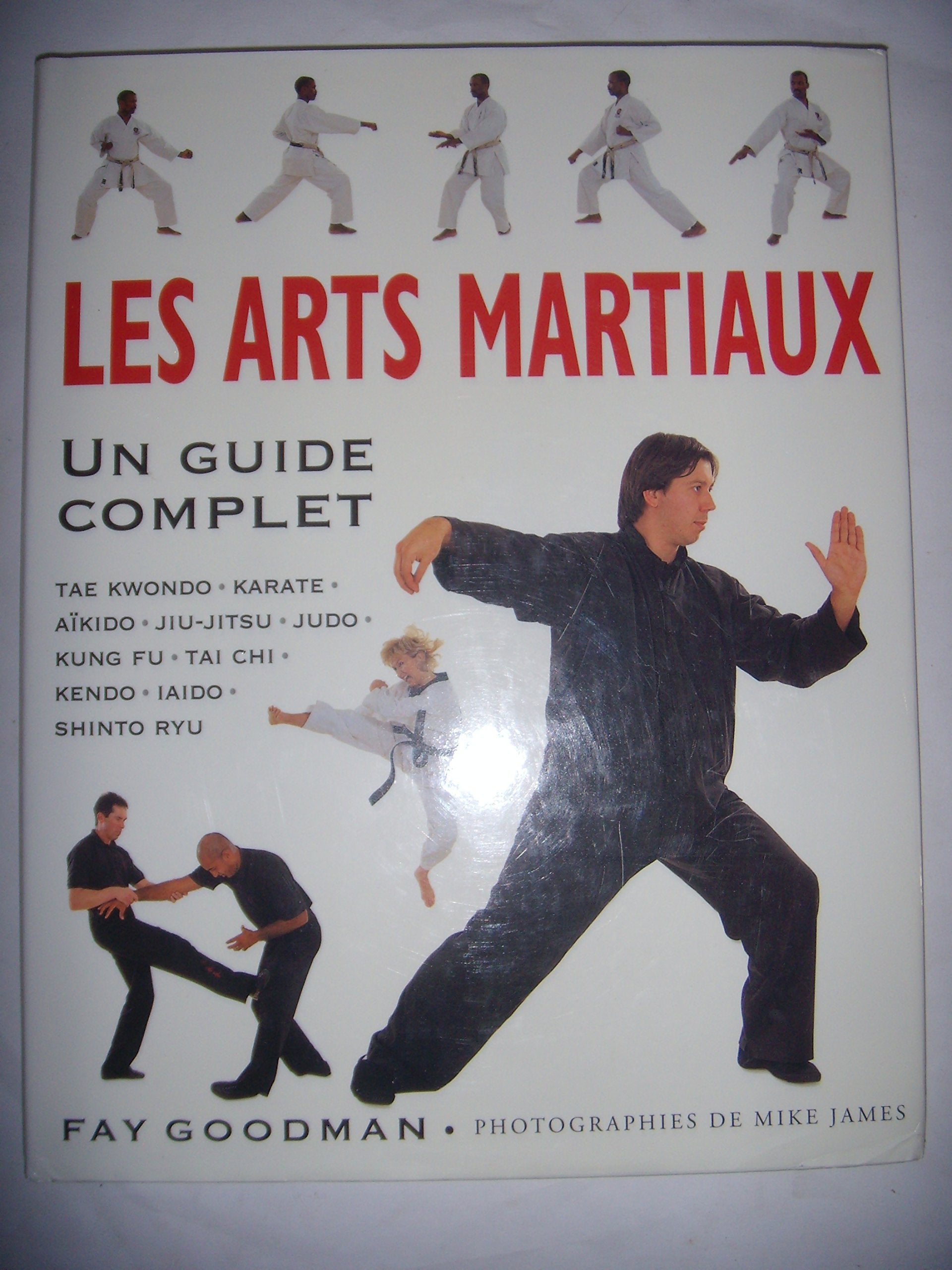 Les arts martiaux (Beaux Livres) Books