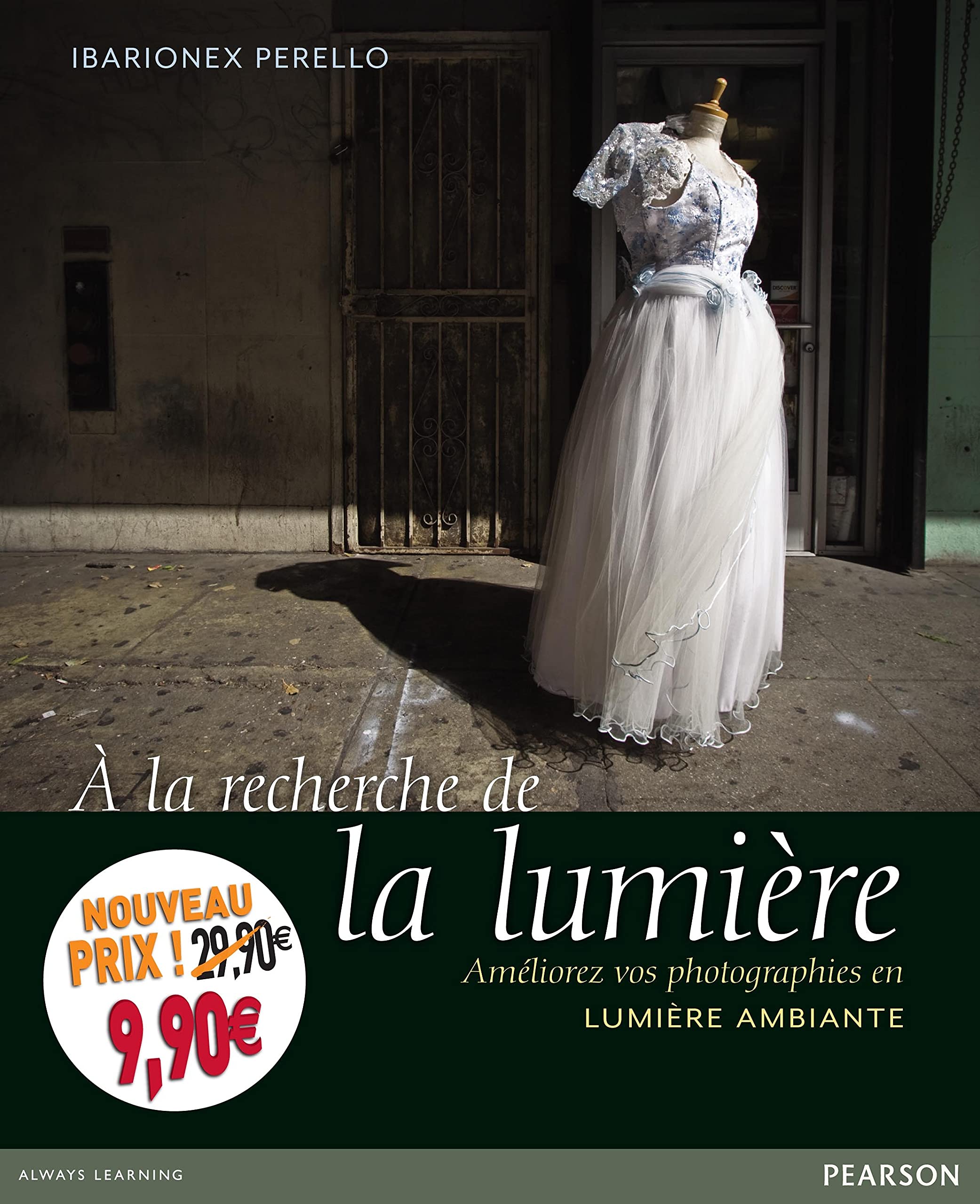 A LA RECHERCHE DE LA LUMIERE NOUVEAU PRIX book