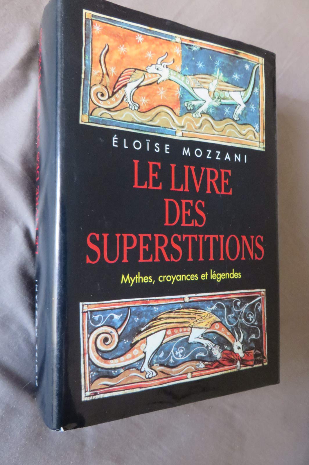 Le livre des superstitions Books