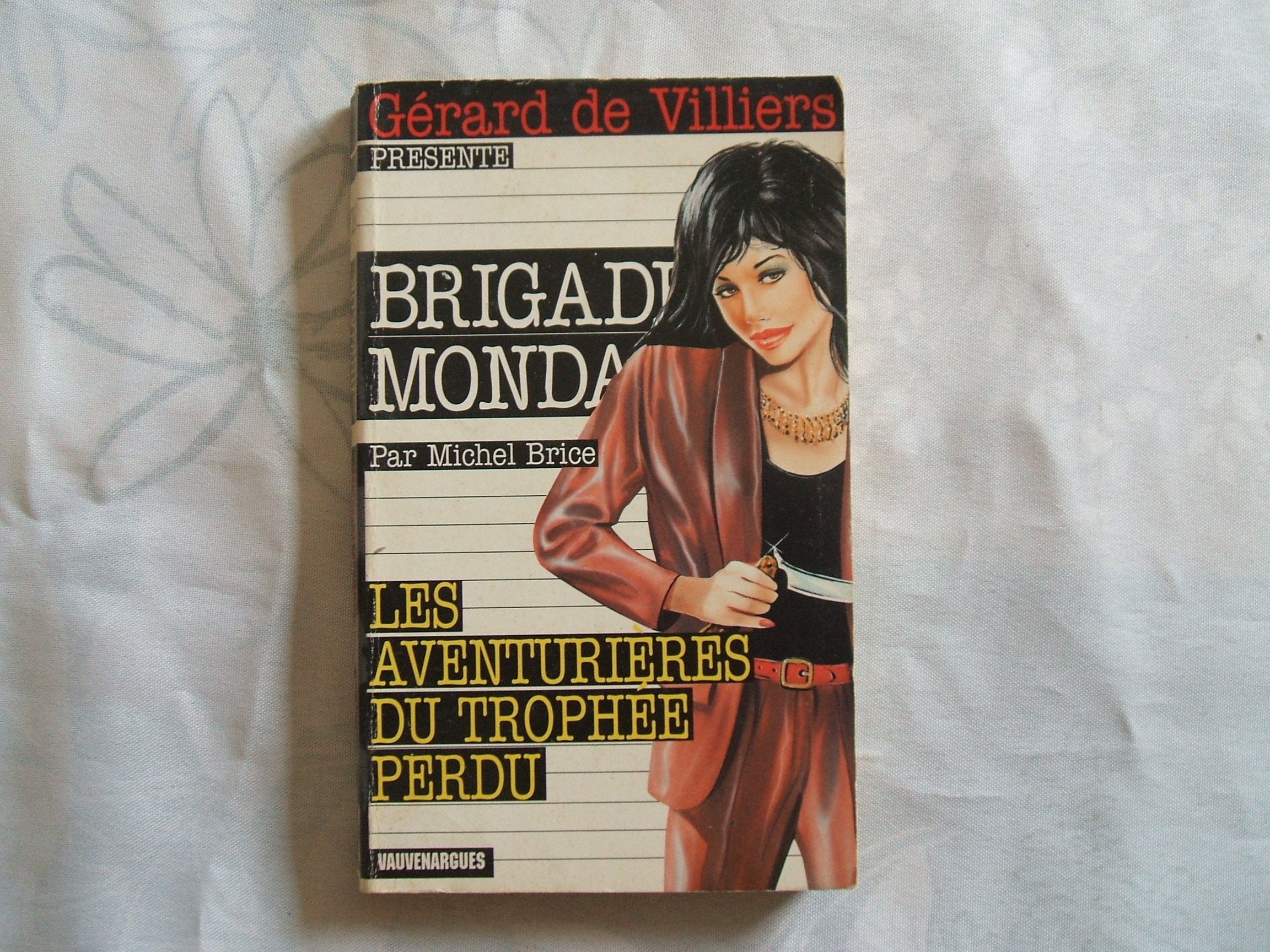 Aventurieres du trophee perdu (Brigade Mondaine) Books