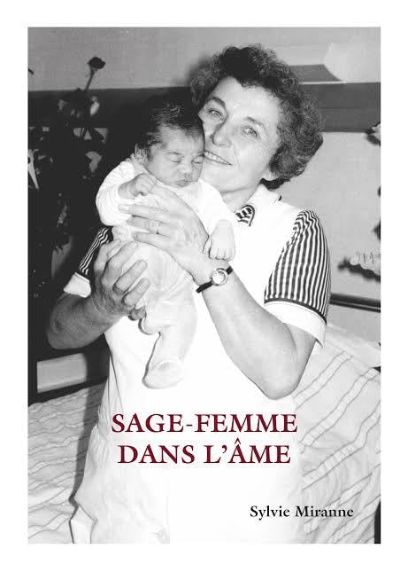 SAGE-FEMME DANS L'ÂME Books