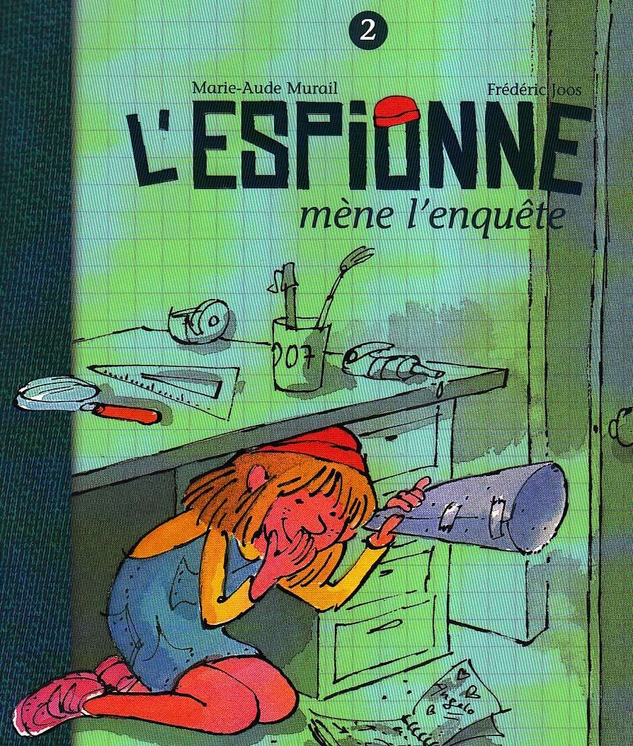 L'espionne mène l'enquete book