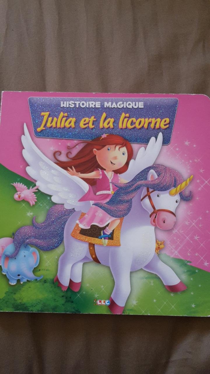 Julia et la Licorne Books