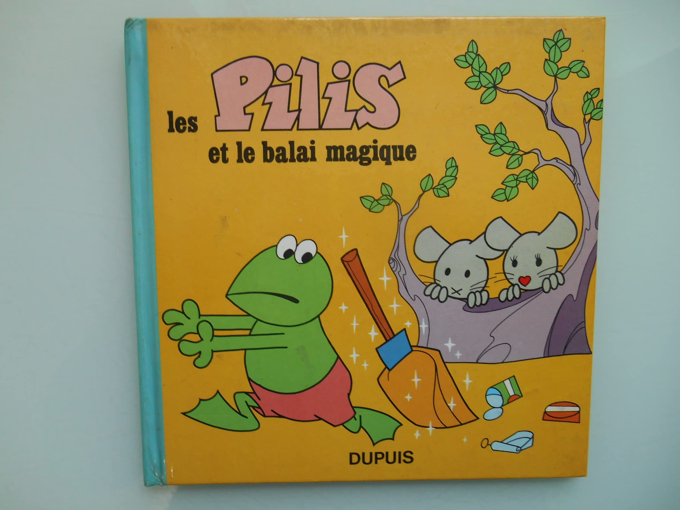 Les Pilis et le balai magique (Les Pilis....) book