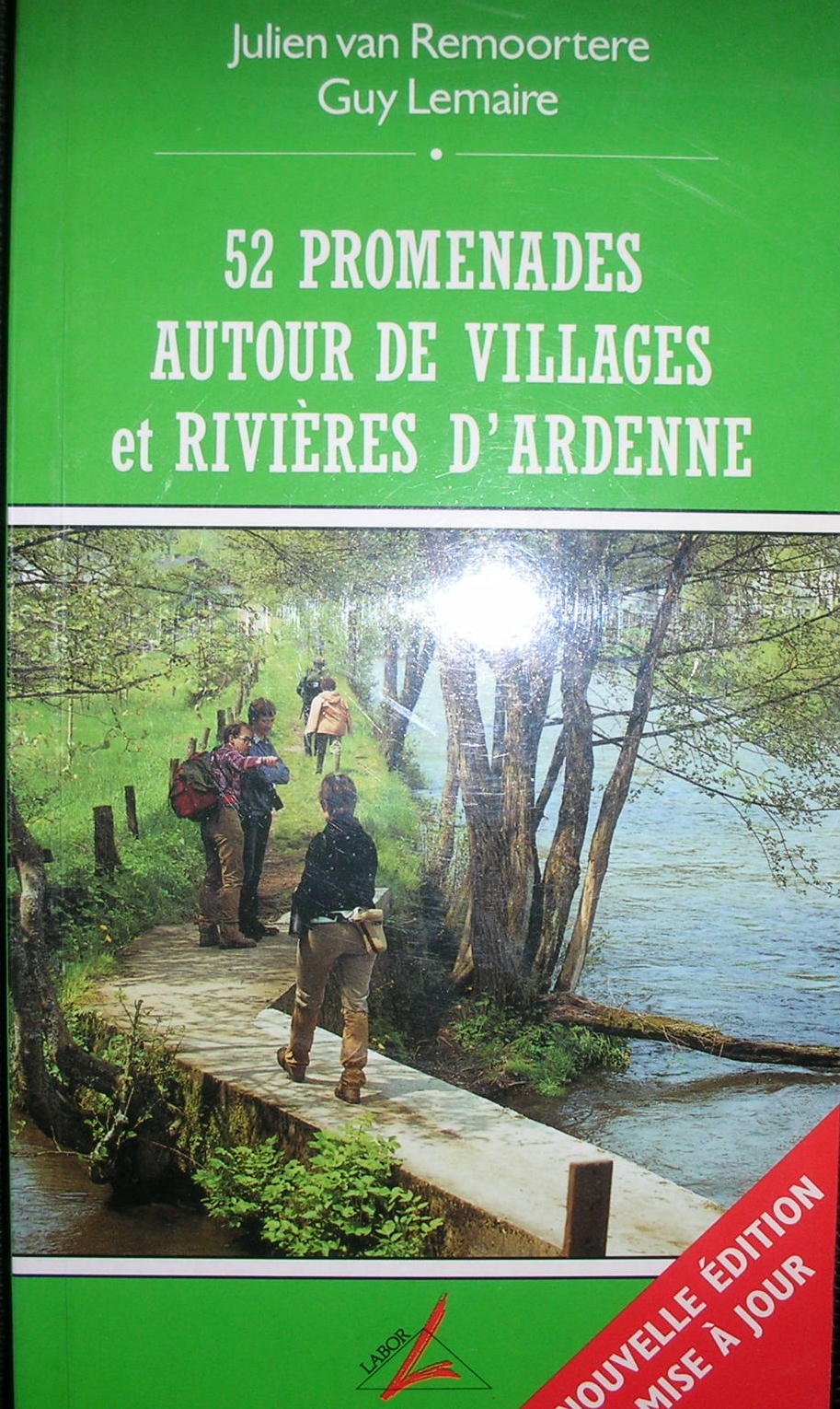52 promenades autour de villages et rivières book