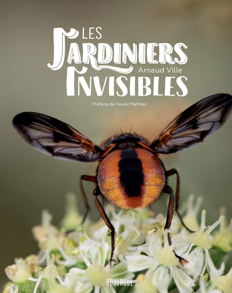 Les jardiniers invisibles book