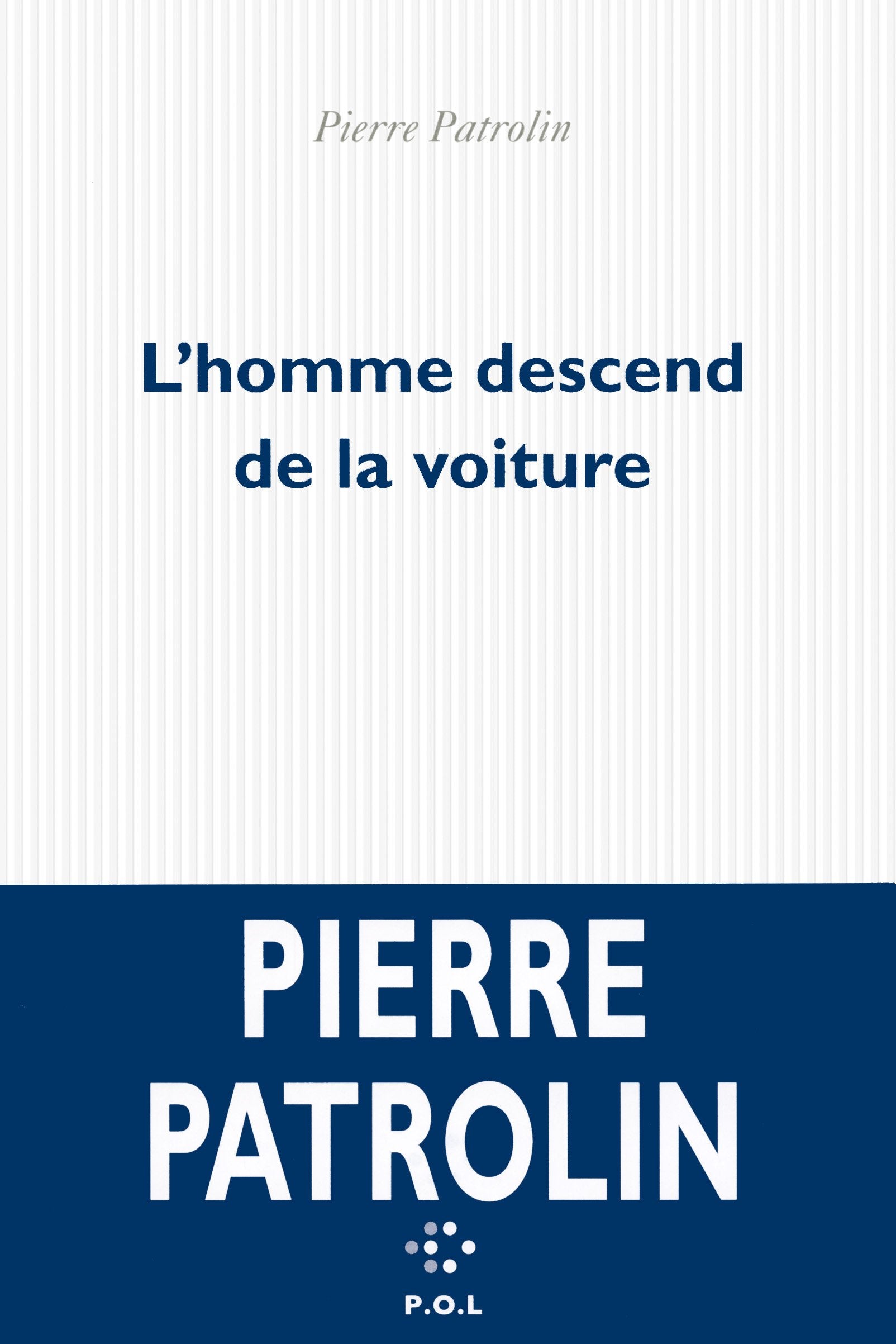 L'homme descend de la voiture book