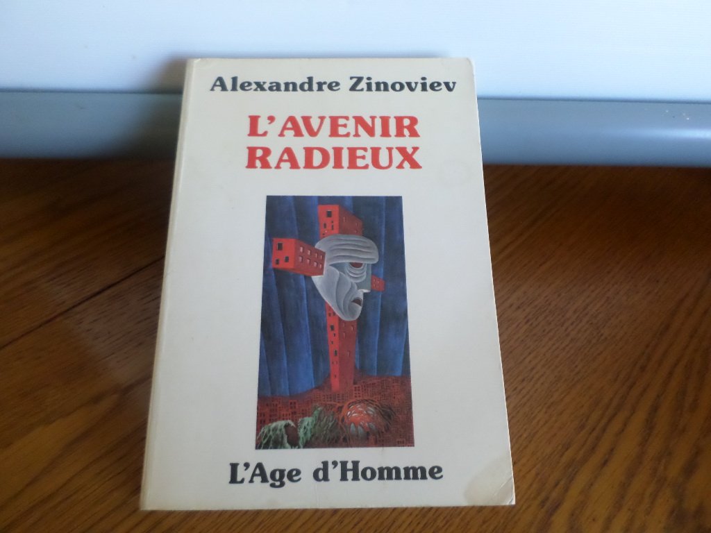 L'avenir radieux Classics
