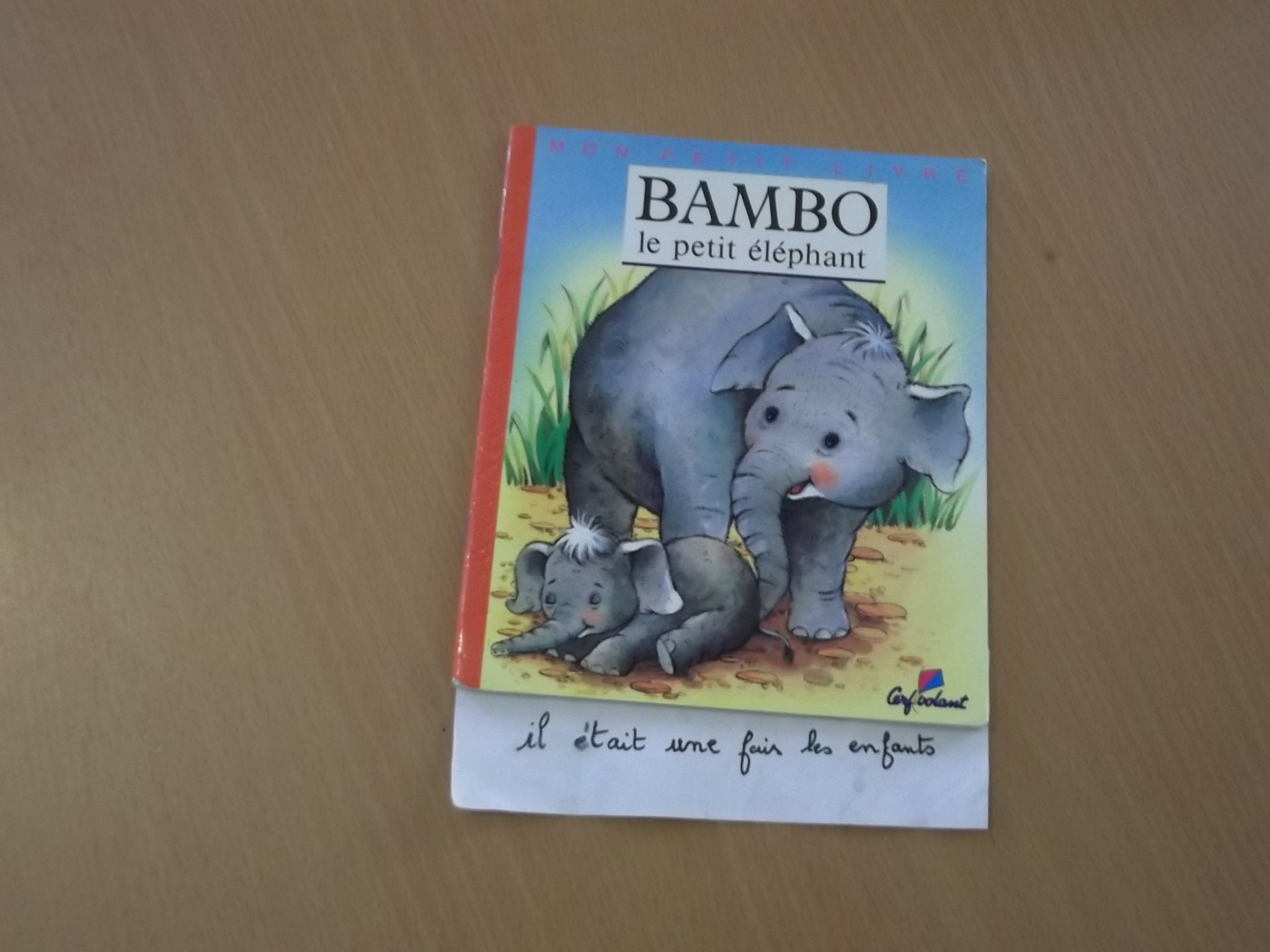 Bambo, le petit éléphant Books