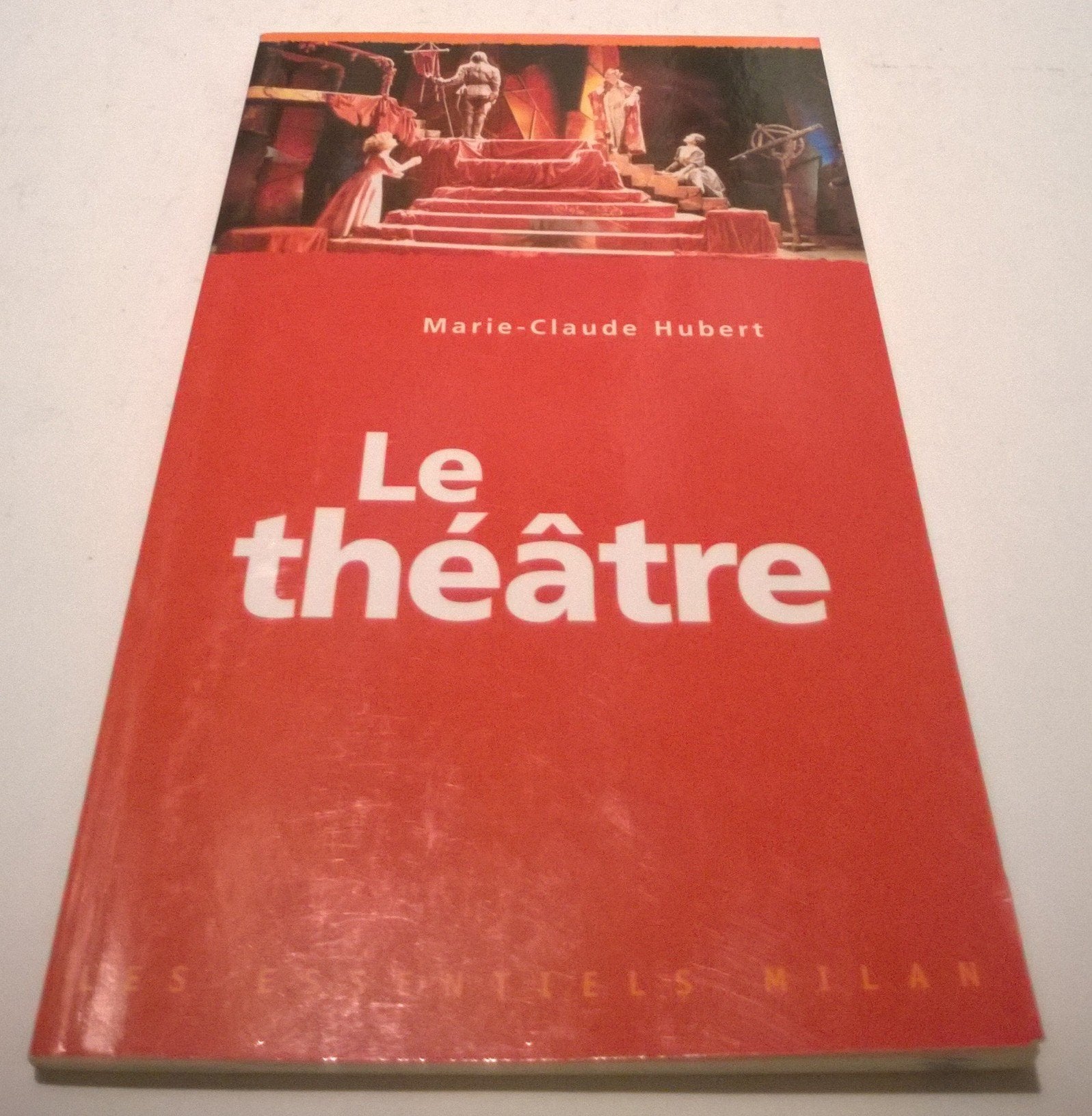 Les Essentiels Le Theatre Film, Art & Culture