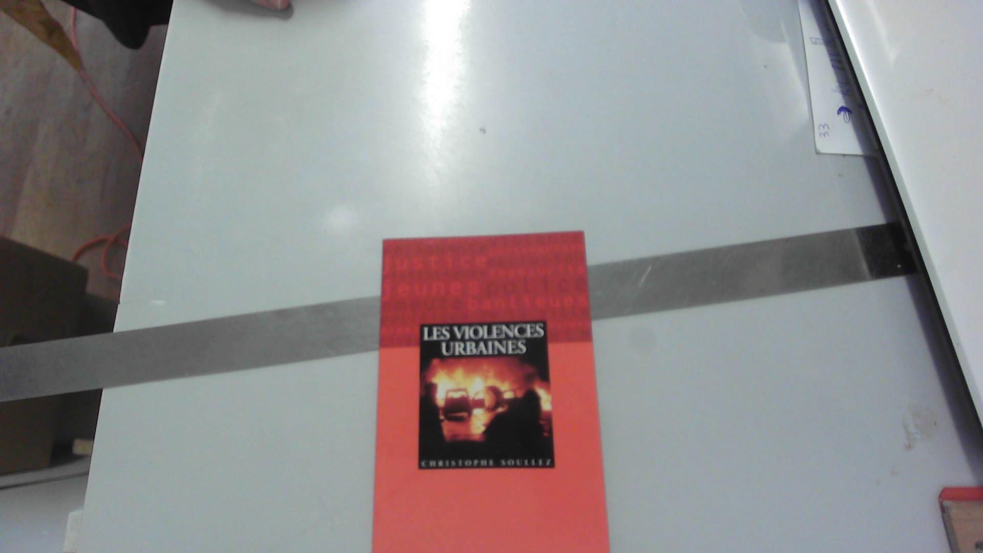Les violences urbaines book