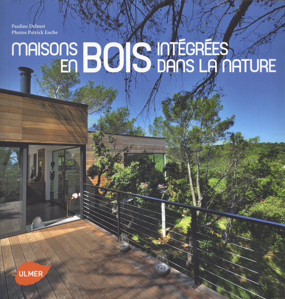 Maisons en bois intégrées dans la nature Art & Literature