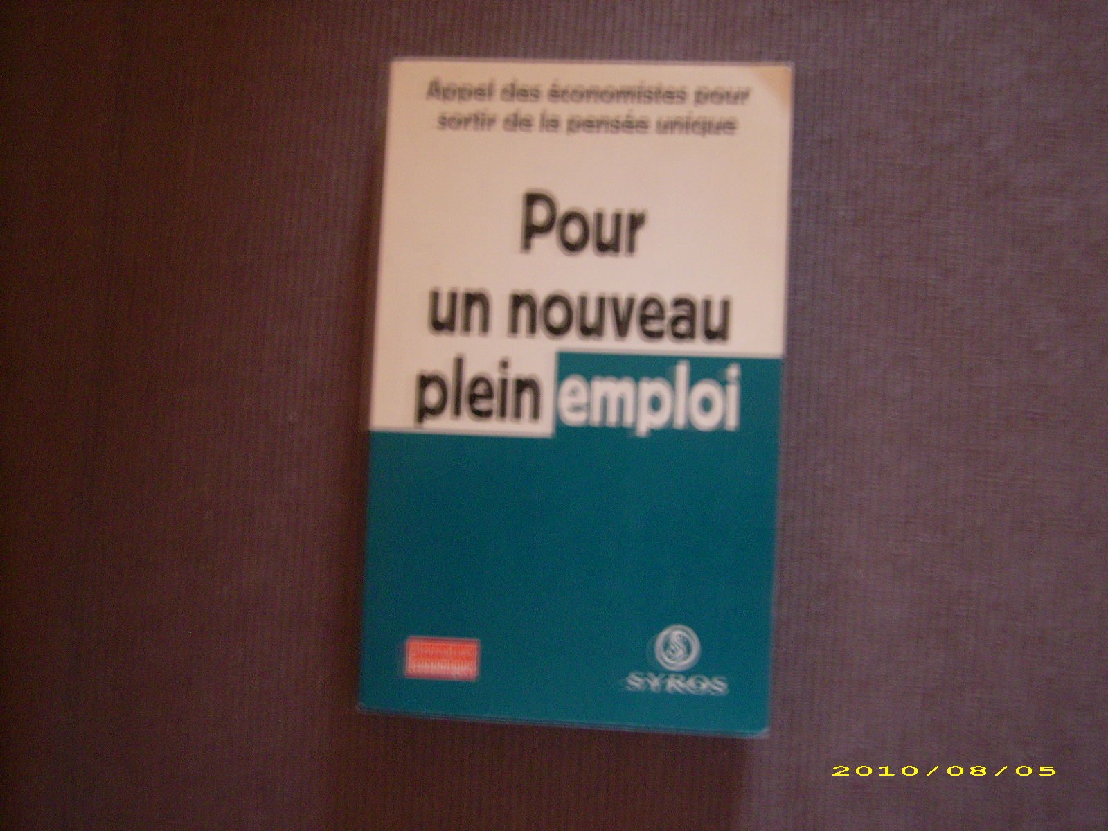 POUR UN NOUVEAU PLEIN EMPLOI book