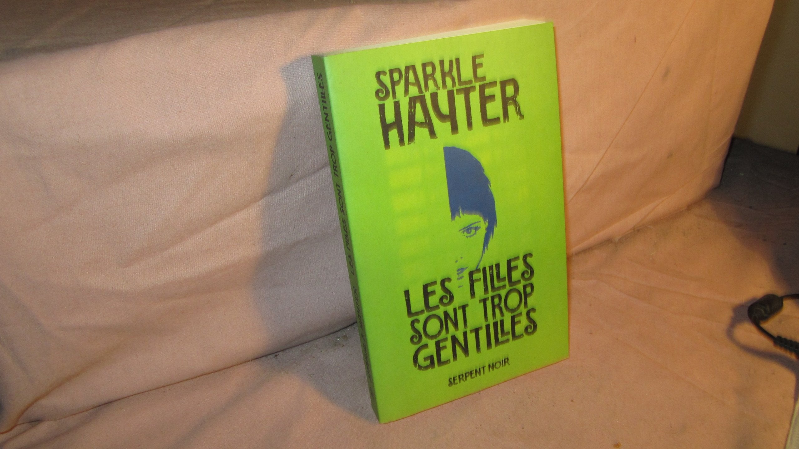 Les filles sont trop gentilles book