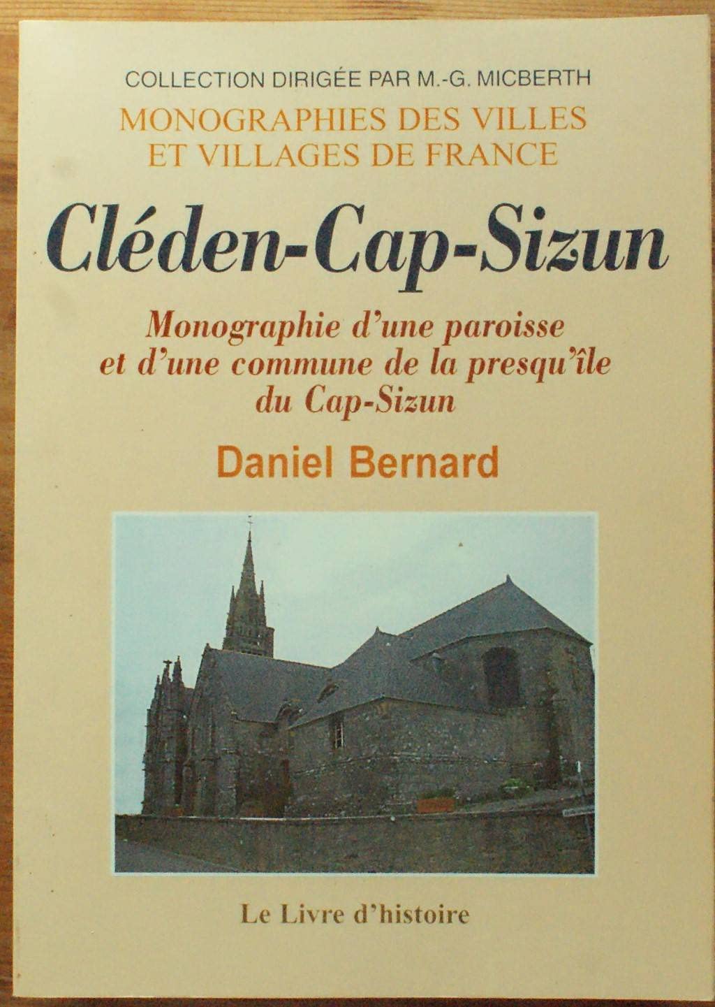 Cléden-Cap-Sizun - monographie d'une paroisse et d'une commune de la presqu'île du Cap-Sizun book