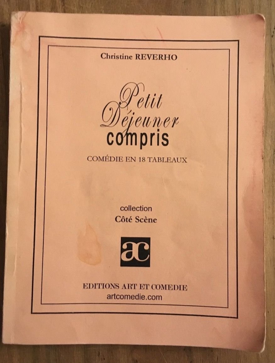 Petit déjeuner compris: comédie en 18 tableaux book