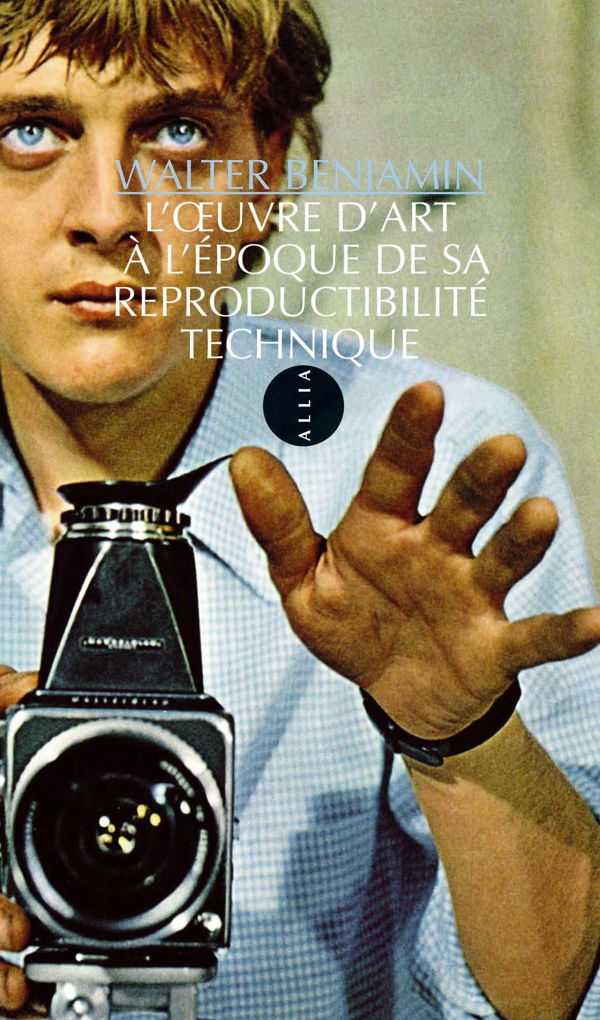 L'Oeuvre d'art à l'époque de sa reproductibilté technique Books