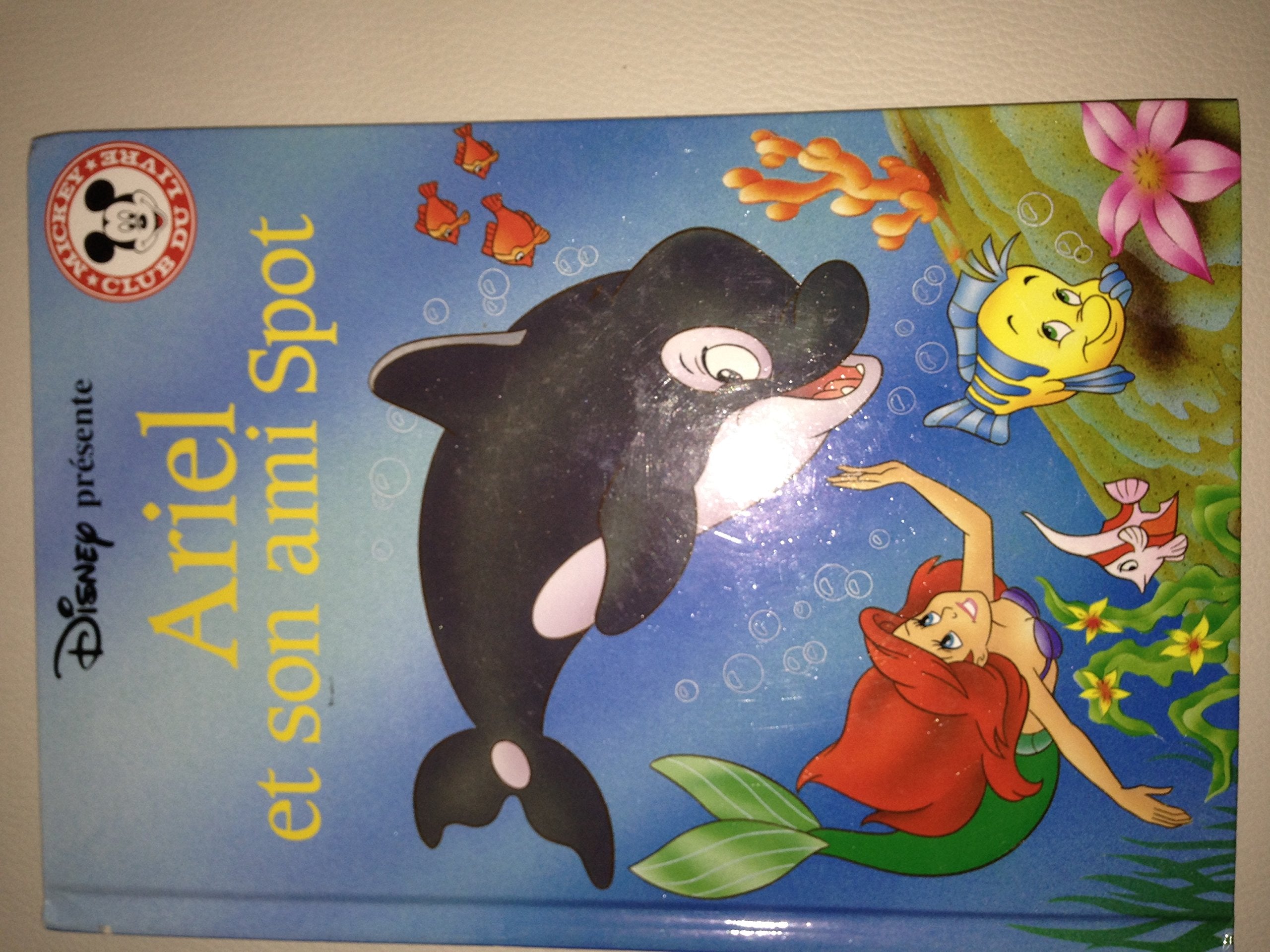 Ariel et son ami Spot Books