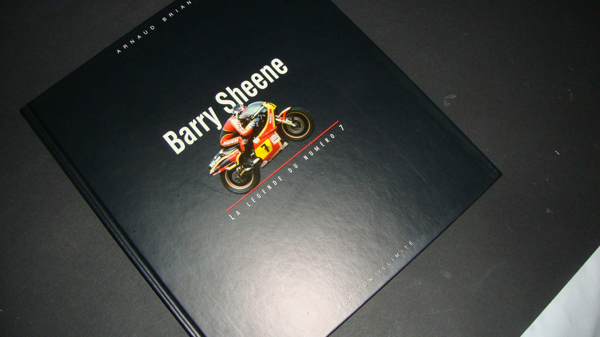 Barry Sheene: La légende du numéro 7 Leisure & Fun