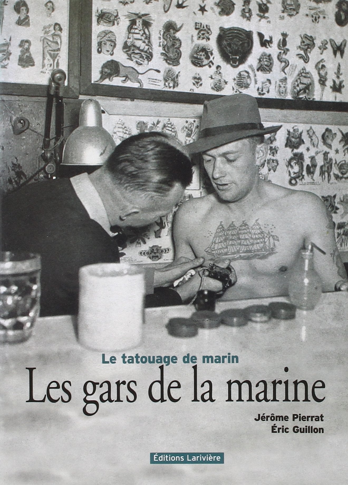 Les gars de la marine: Le tatouage de marin book