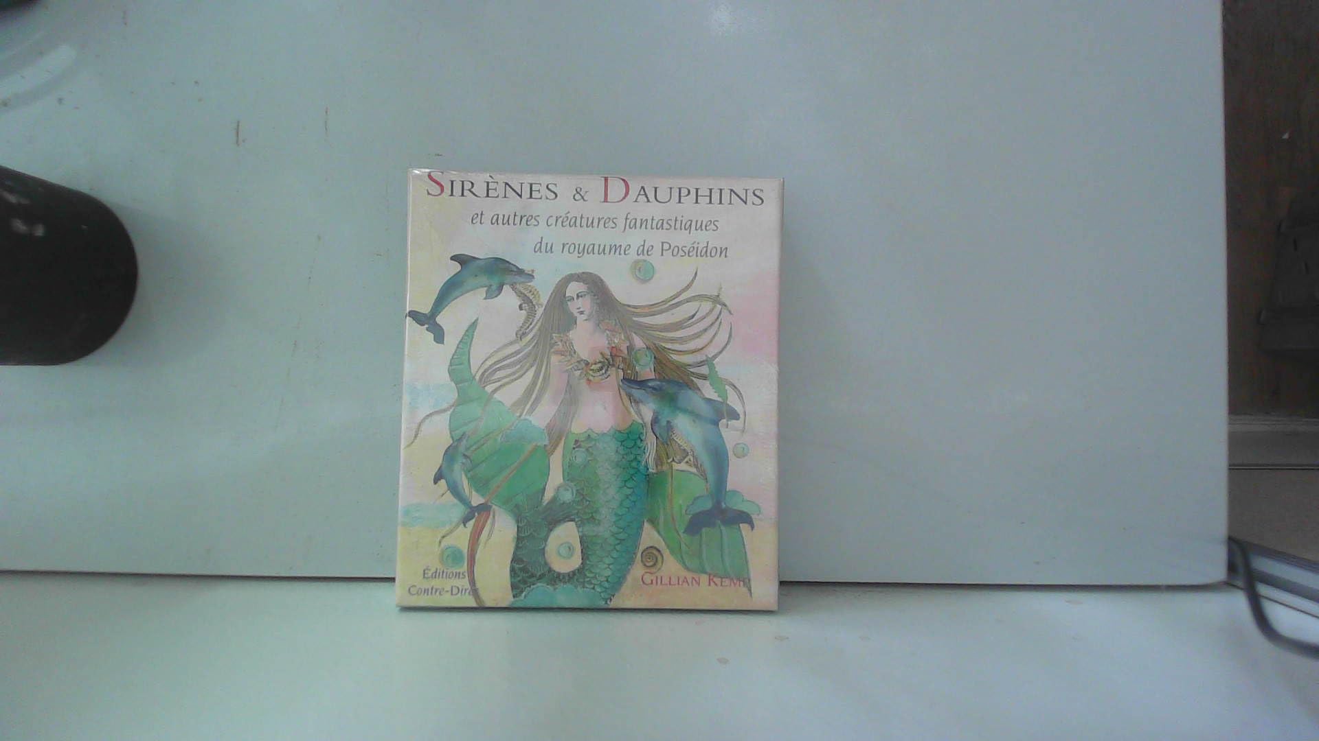 Sirènes et Dauphins et autres créatures fantastiques du royaume de Poséidon book