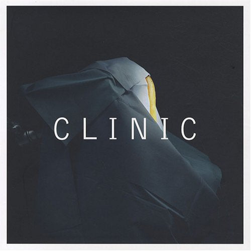 Clinic: Une exploration de l'univers médical à travers la photographie contemporaine book