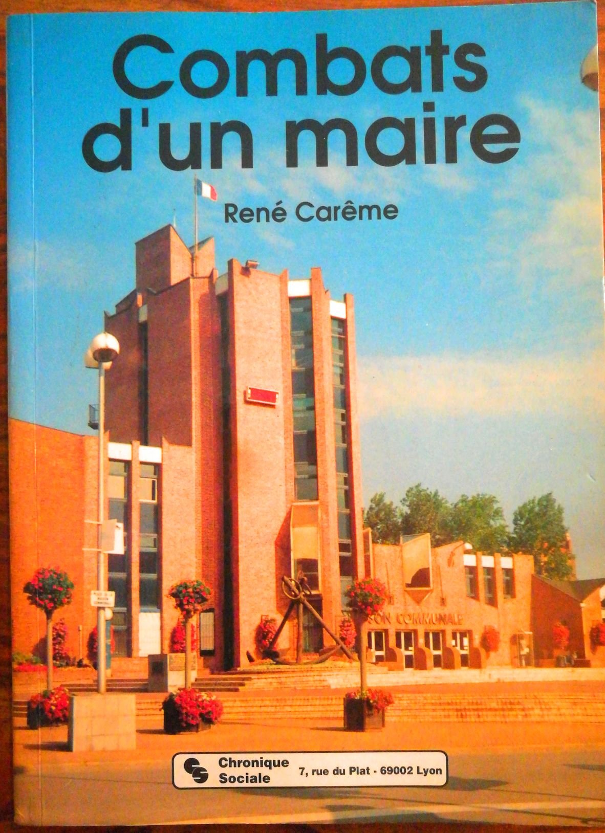 Combats d'un maire Books