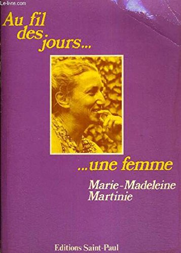 Au fil des jours, une femme book