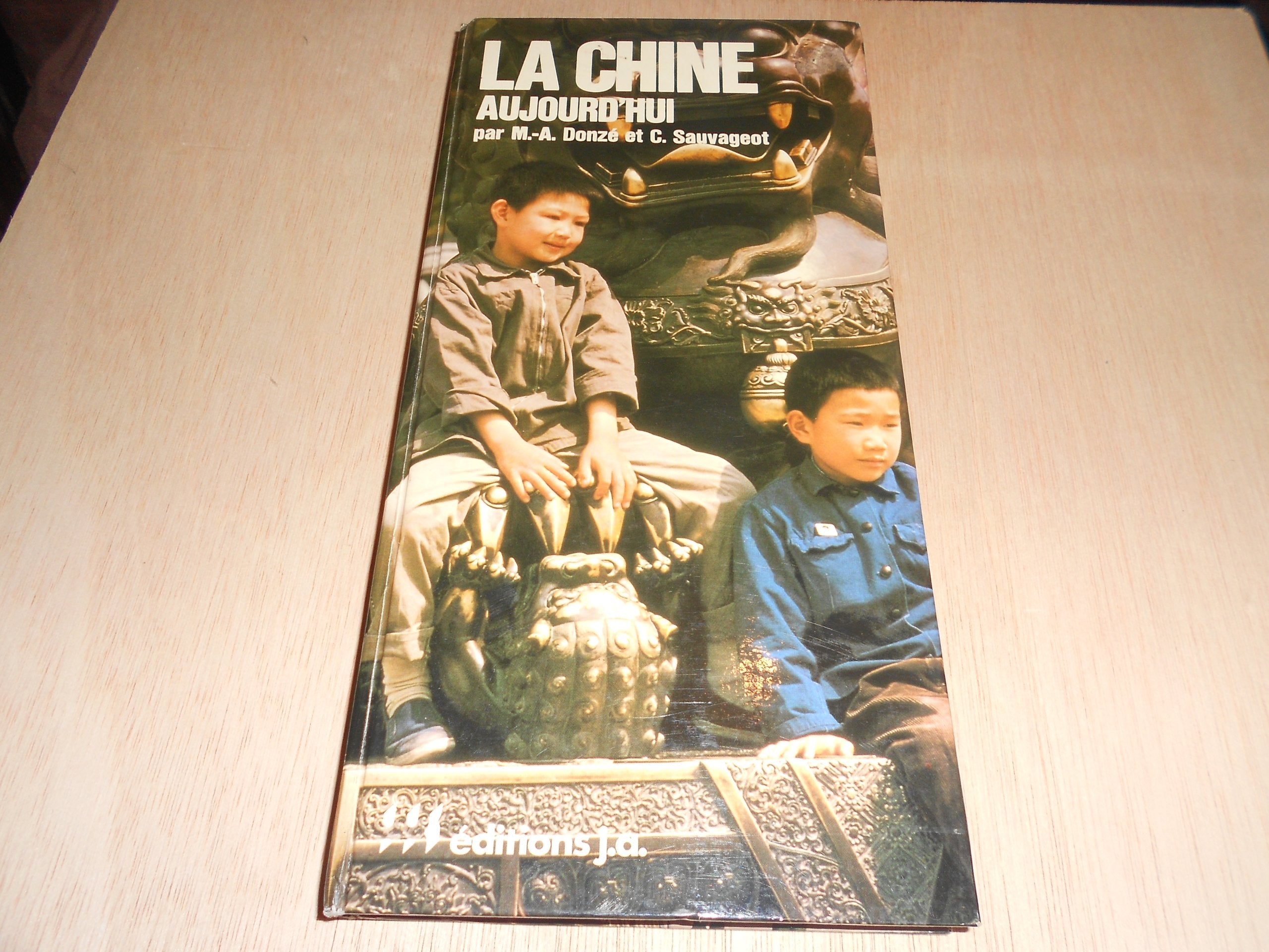 La Chine aujourd'hui (Aujourd'hui) book