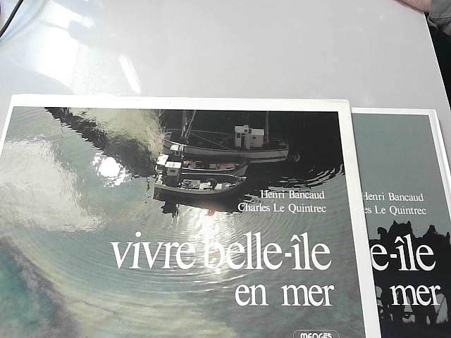 Vivre Belle-Ile/en mer book
