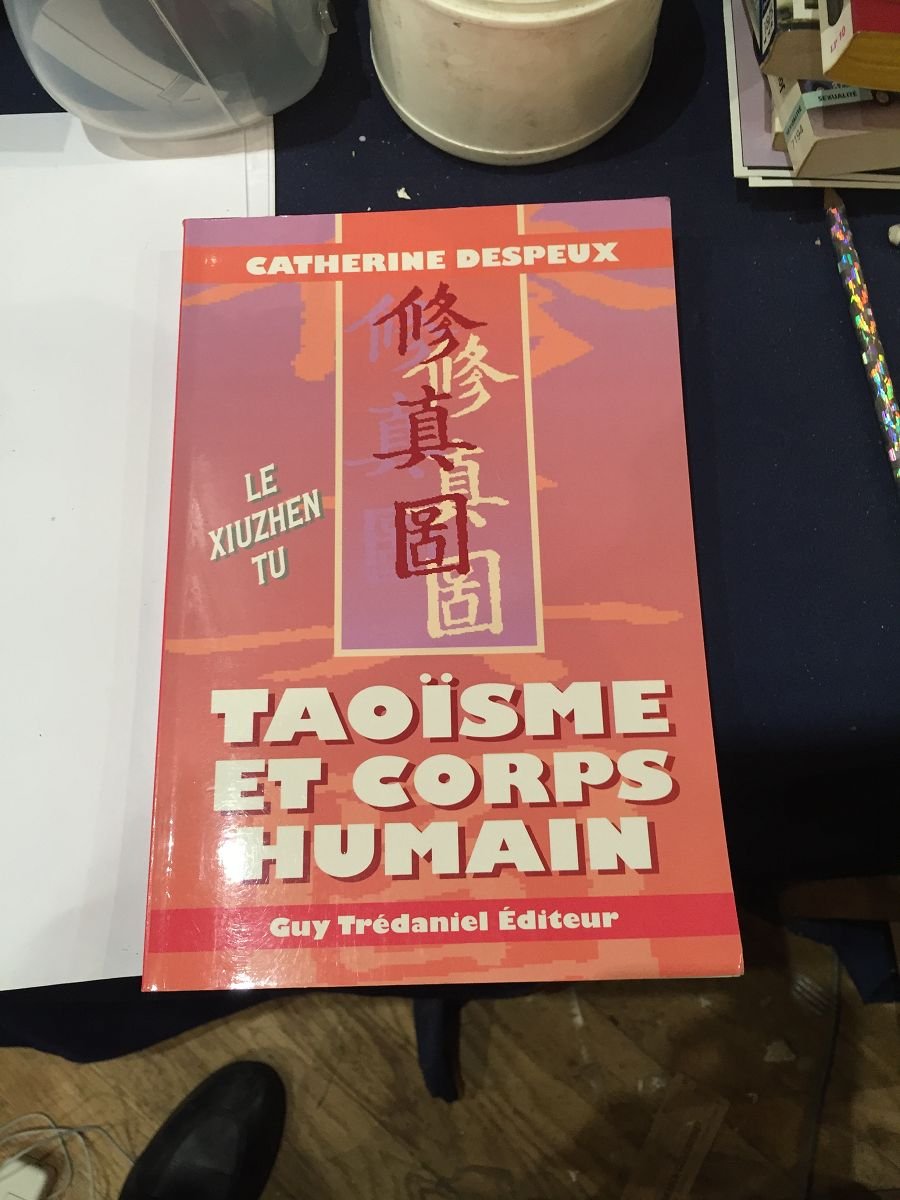 Taoïsme et corps humain : le xiuzhen tu Books