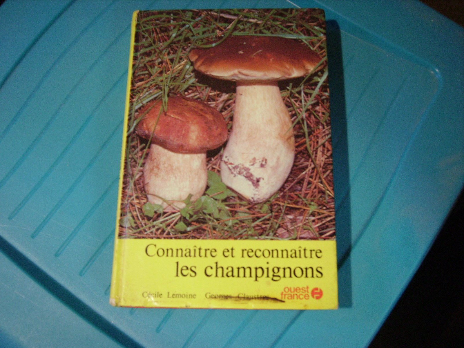 Connaitre et reconnaître les champignons book