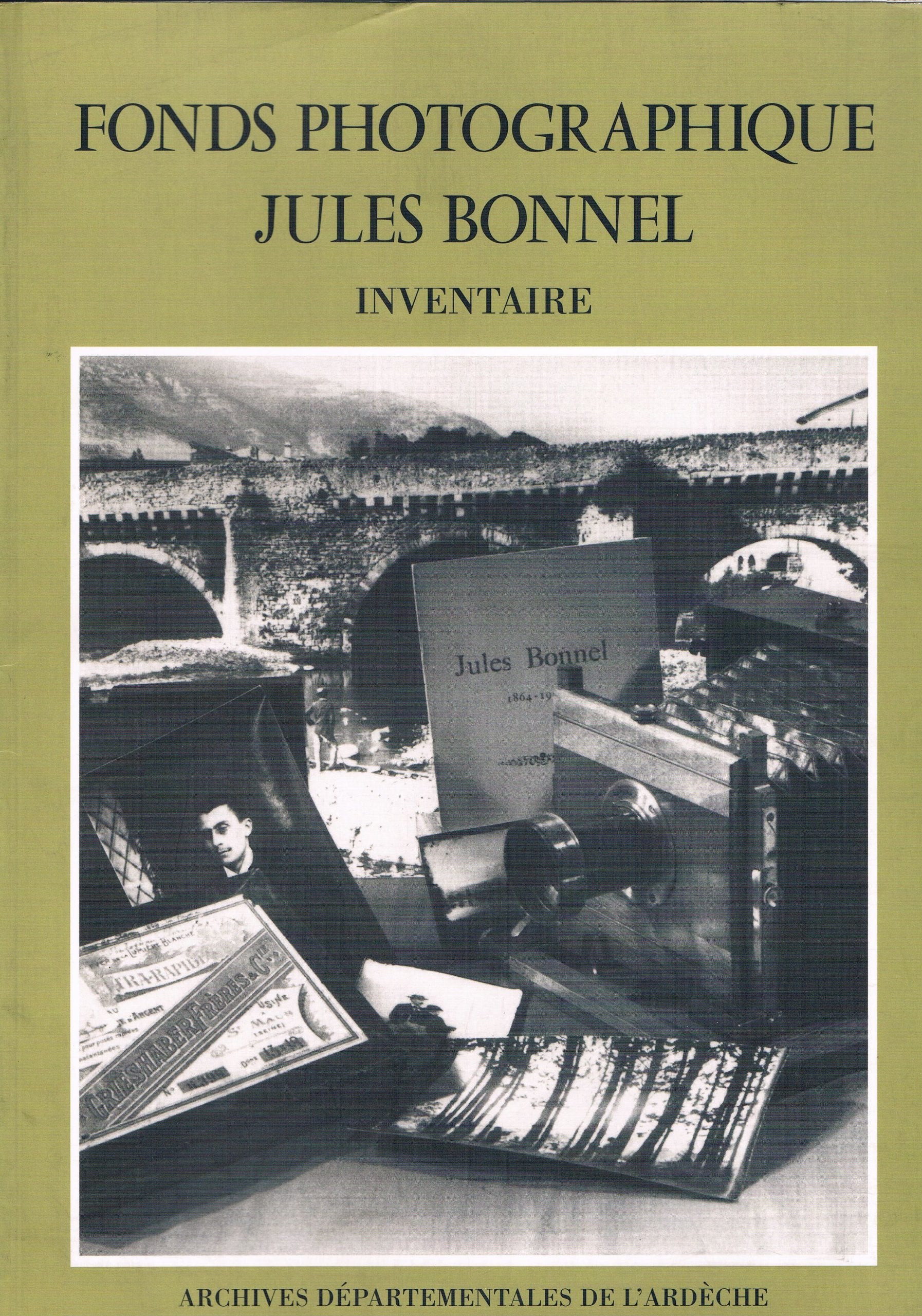 Fonds photographique Jules Bonnel : 19 FI book