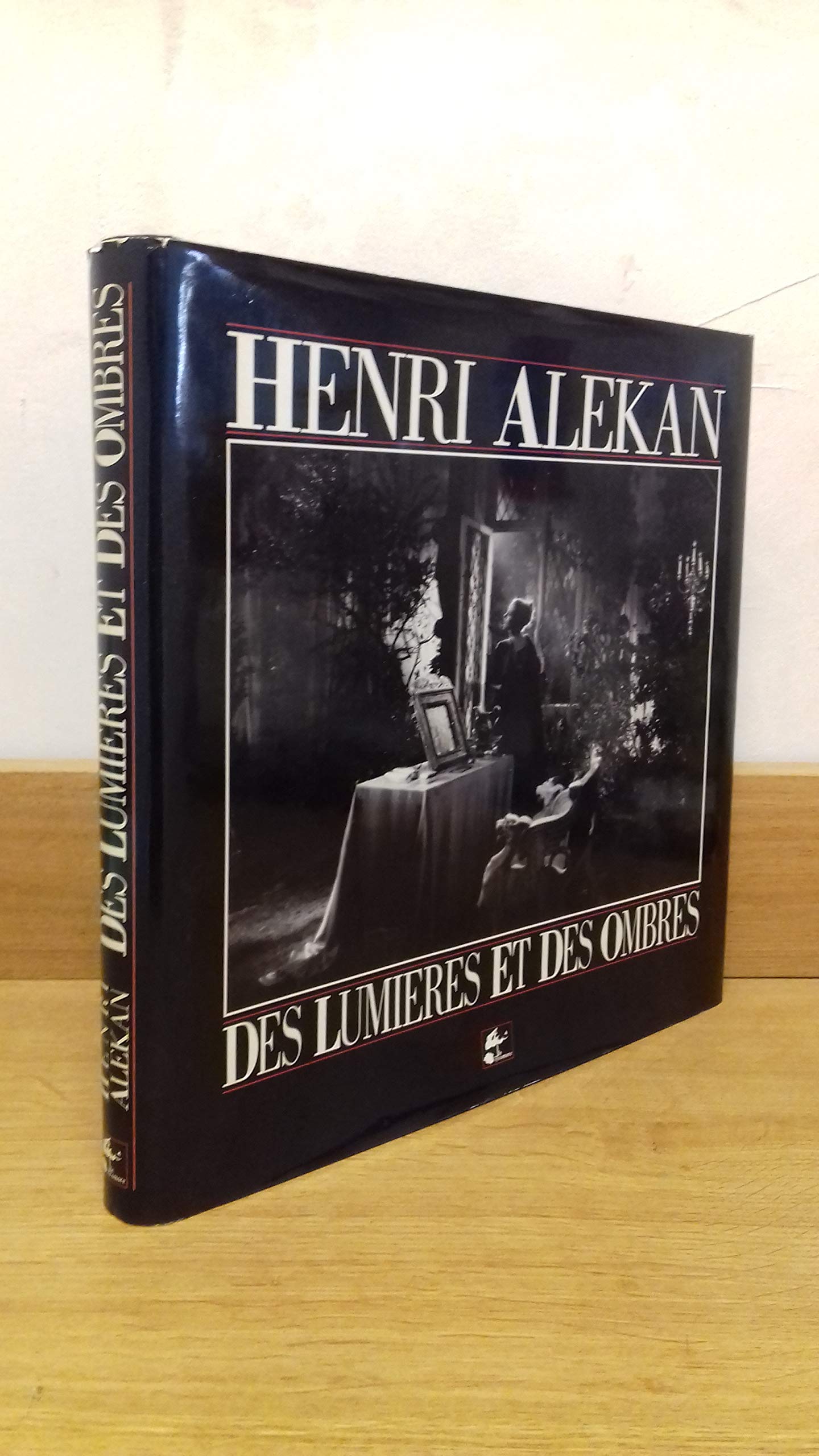 Des lumières et des ombres book