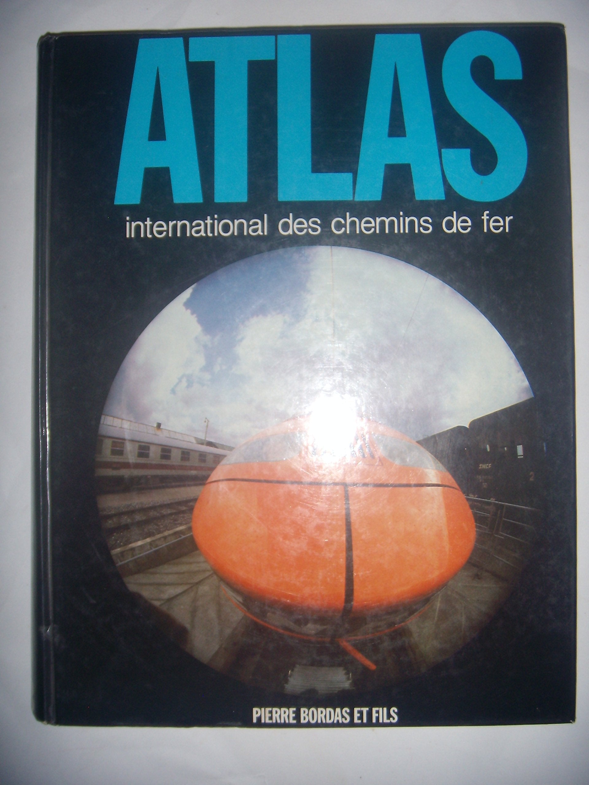 Atlas international des chemins de fer book
