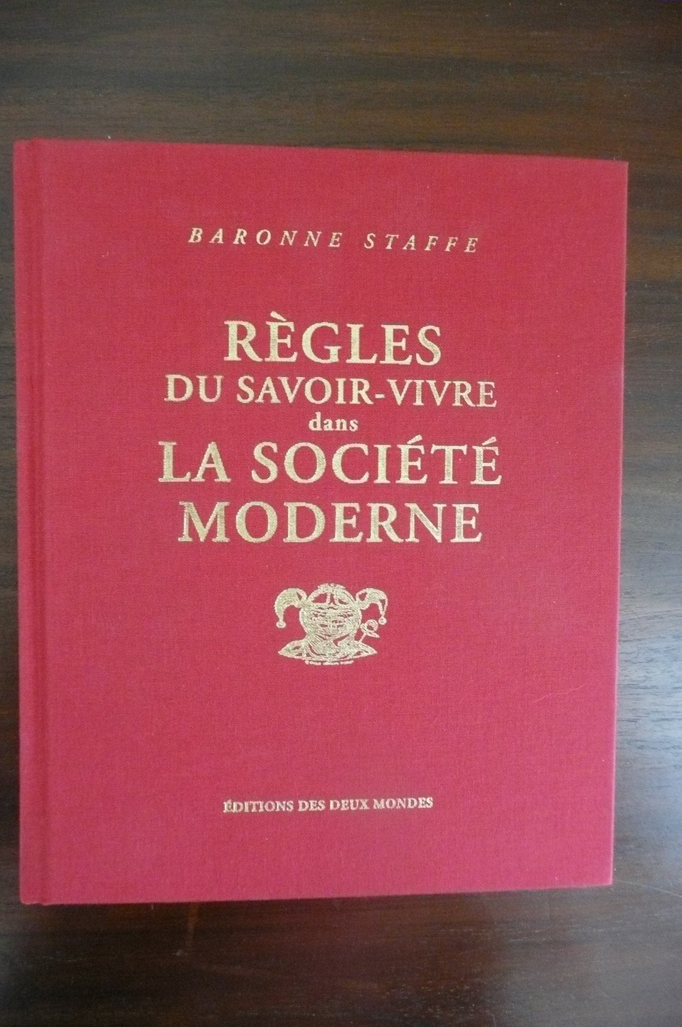 Règles du savoir-vivre dans la société moderne book