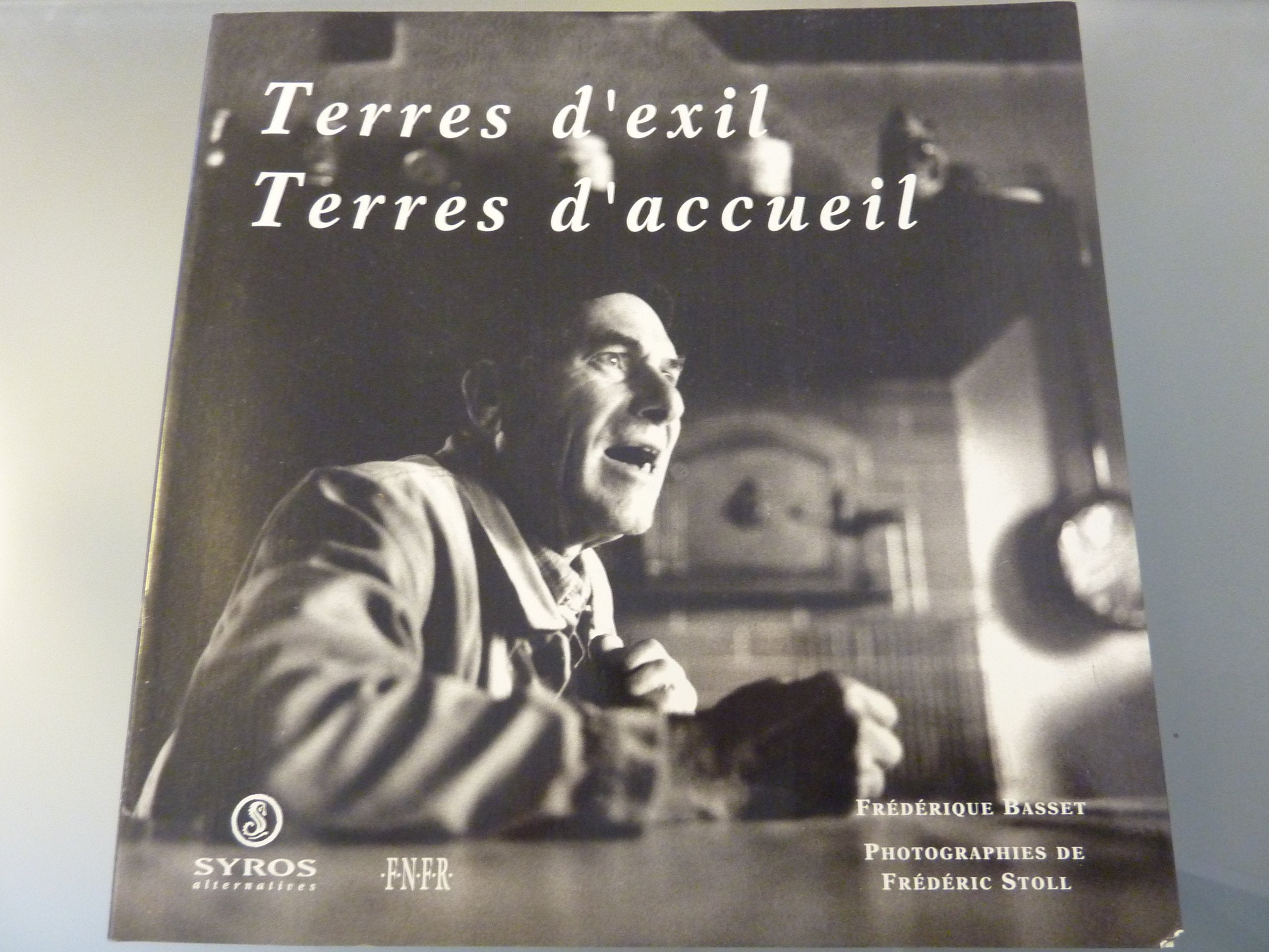 Terres d'exil, Terres d'accueil book